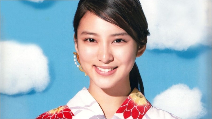 일본 10대들에게 인기 있는 여자 스타 TOP12