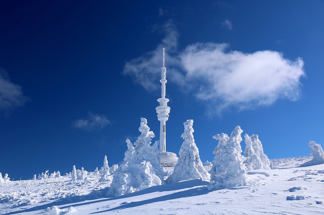 Snowy Mountain Transmitter