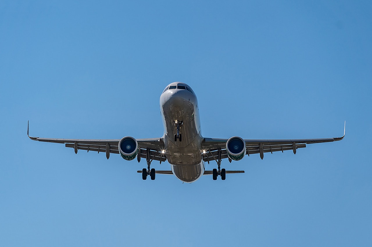 Airplane Landing