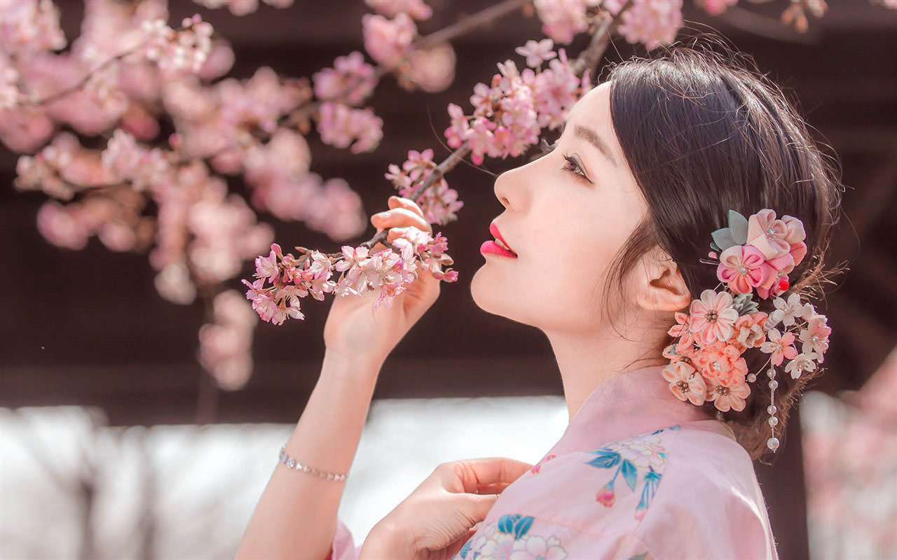 Japanese Girl Pink Sakura Flowers Spring