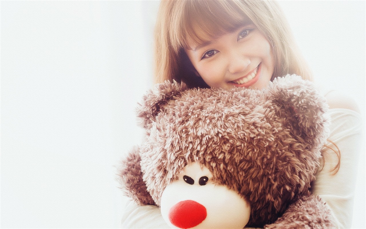 Smile Asian Girl and Teddy Bear