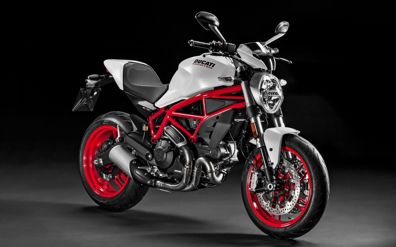 Ducati Monster 797 Plus