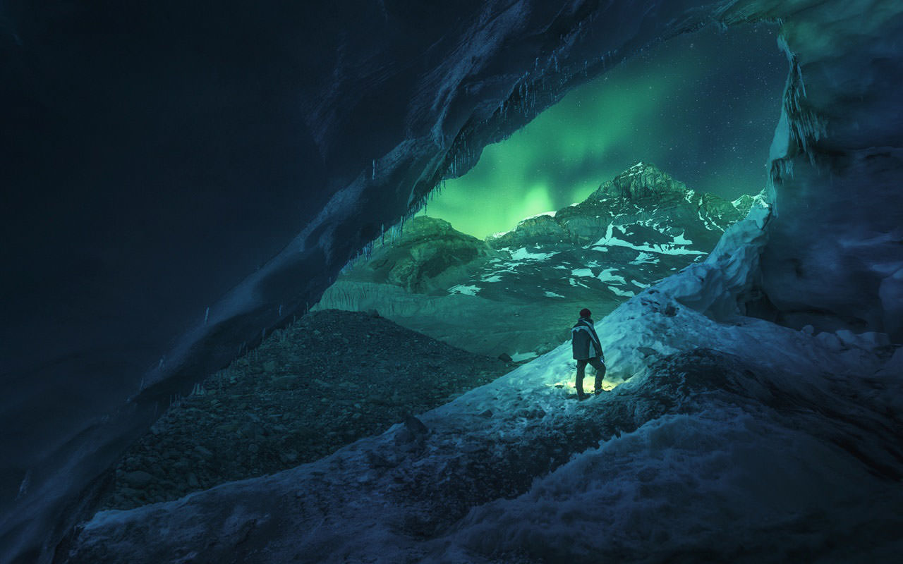 Athabasca Ice Caves with Northern Light