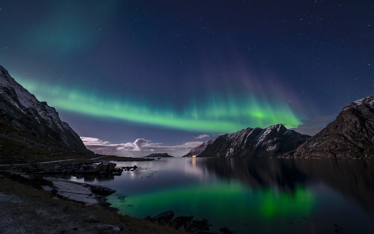 Northern Lights Lofoten Islands in Norway