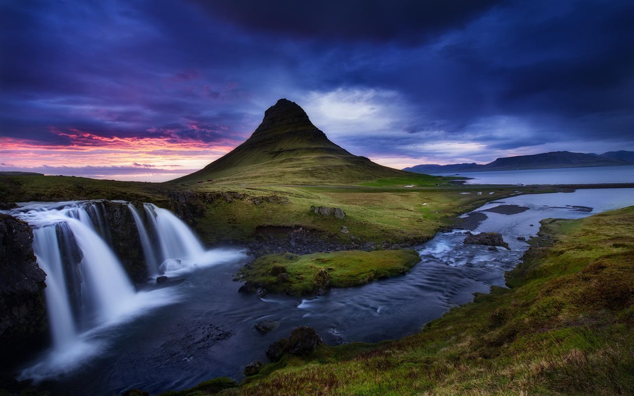 Kirkjufell Mountain in Iceland
