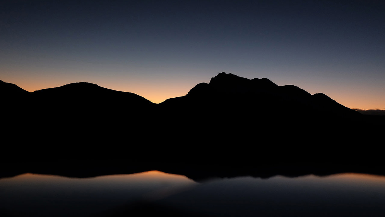 Sunrise Moutain Silhouette