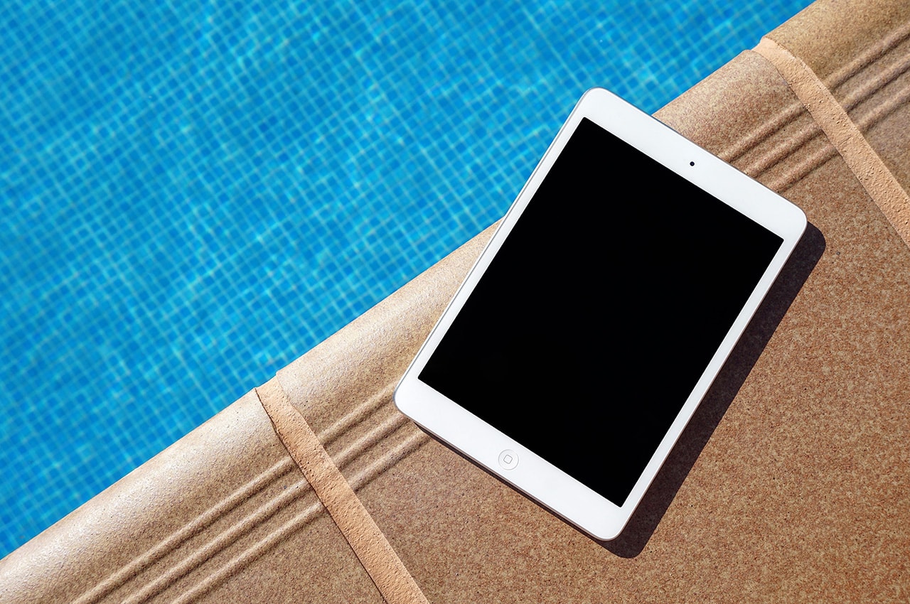 Swimming Pool iPad