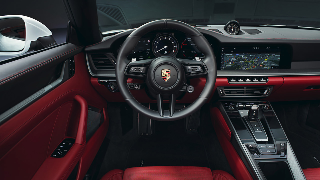 Porsche 911 Carrera Cabriolet Interior 2019