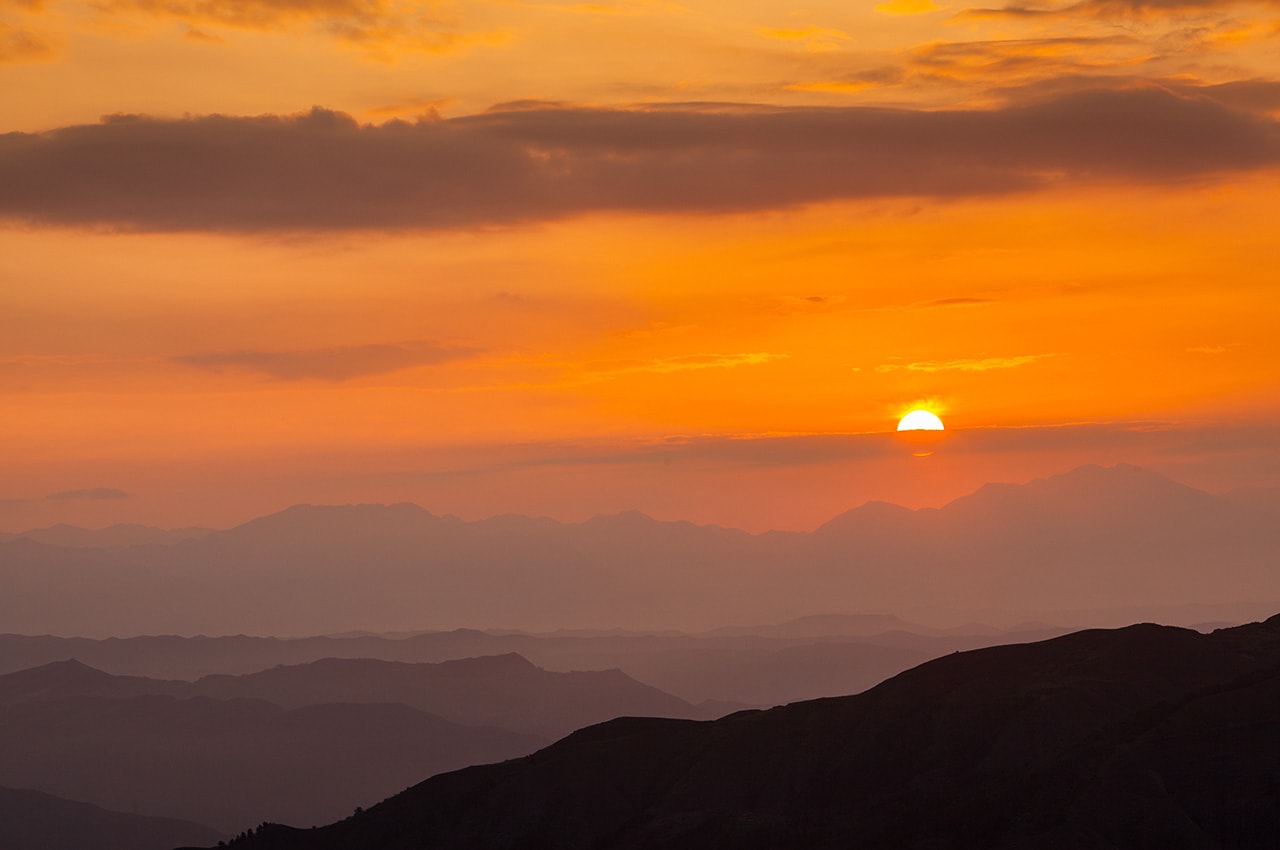 Sunset Mountains Scenery