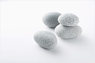 고민으로 가득 차 있다