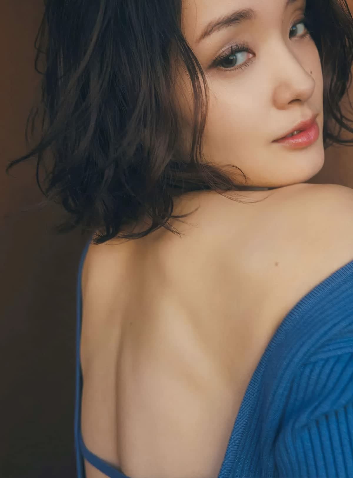 고리키 아야메(剛力彩芽, ごうりき あやめ) - 플래시 2025/2.4