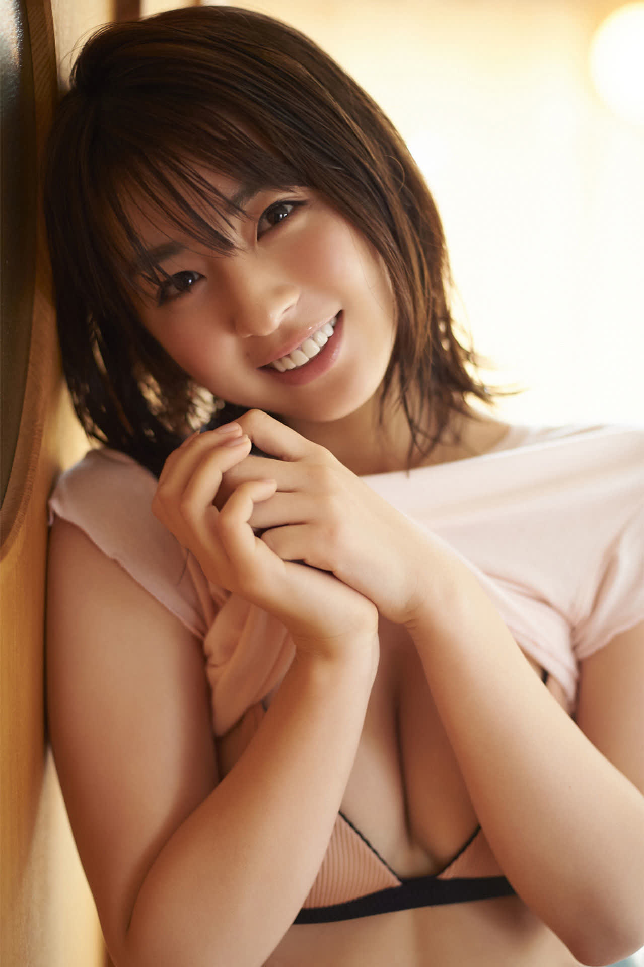 야나기 유리나(柳ゆり菜, やなぎ ゆりな) - 프라이데이 디지털 포토북 사진집 2020