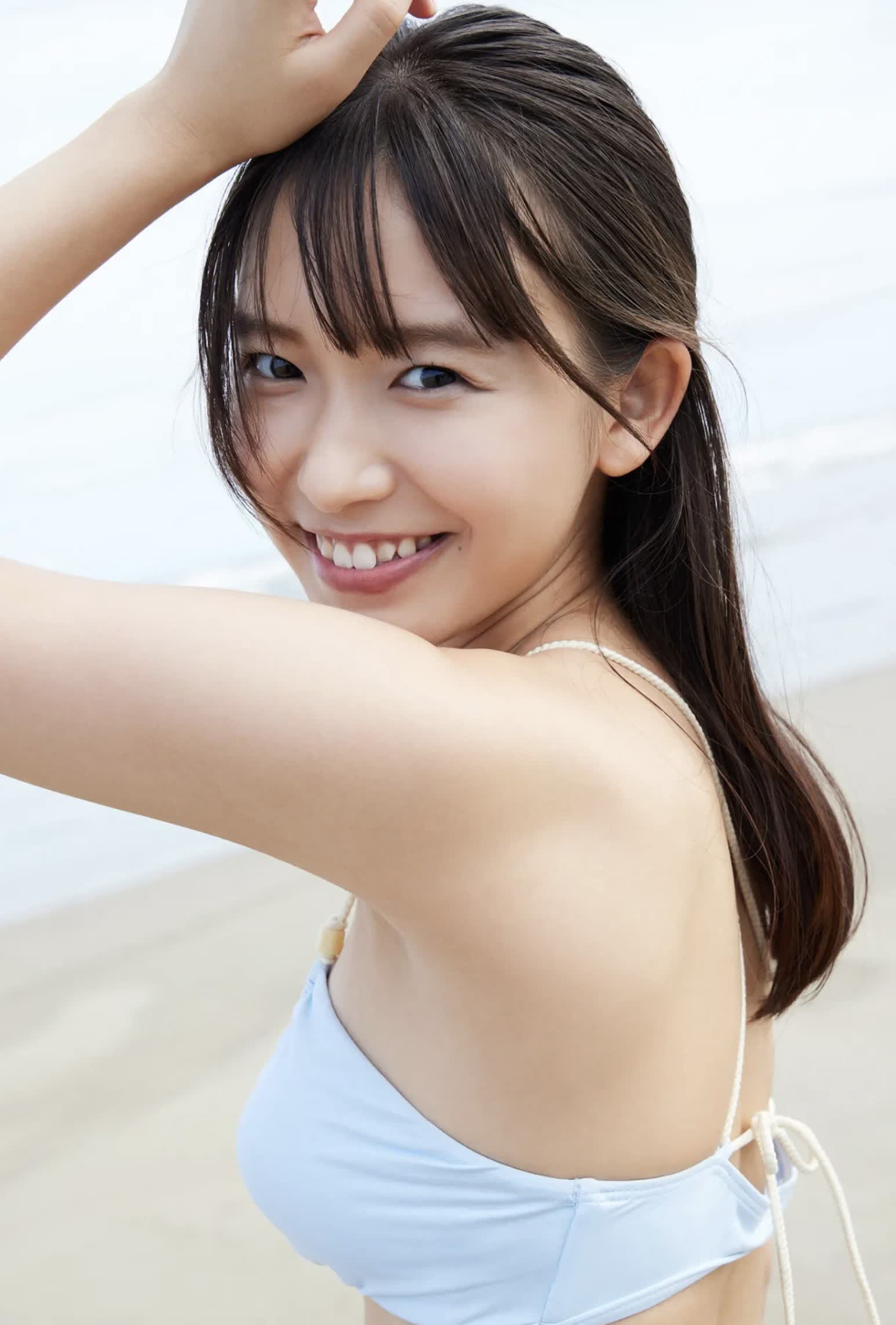 시다 네네(志田音々, しだ ねね) - 프라이데이 디지털 포토북 사진집 2021