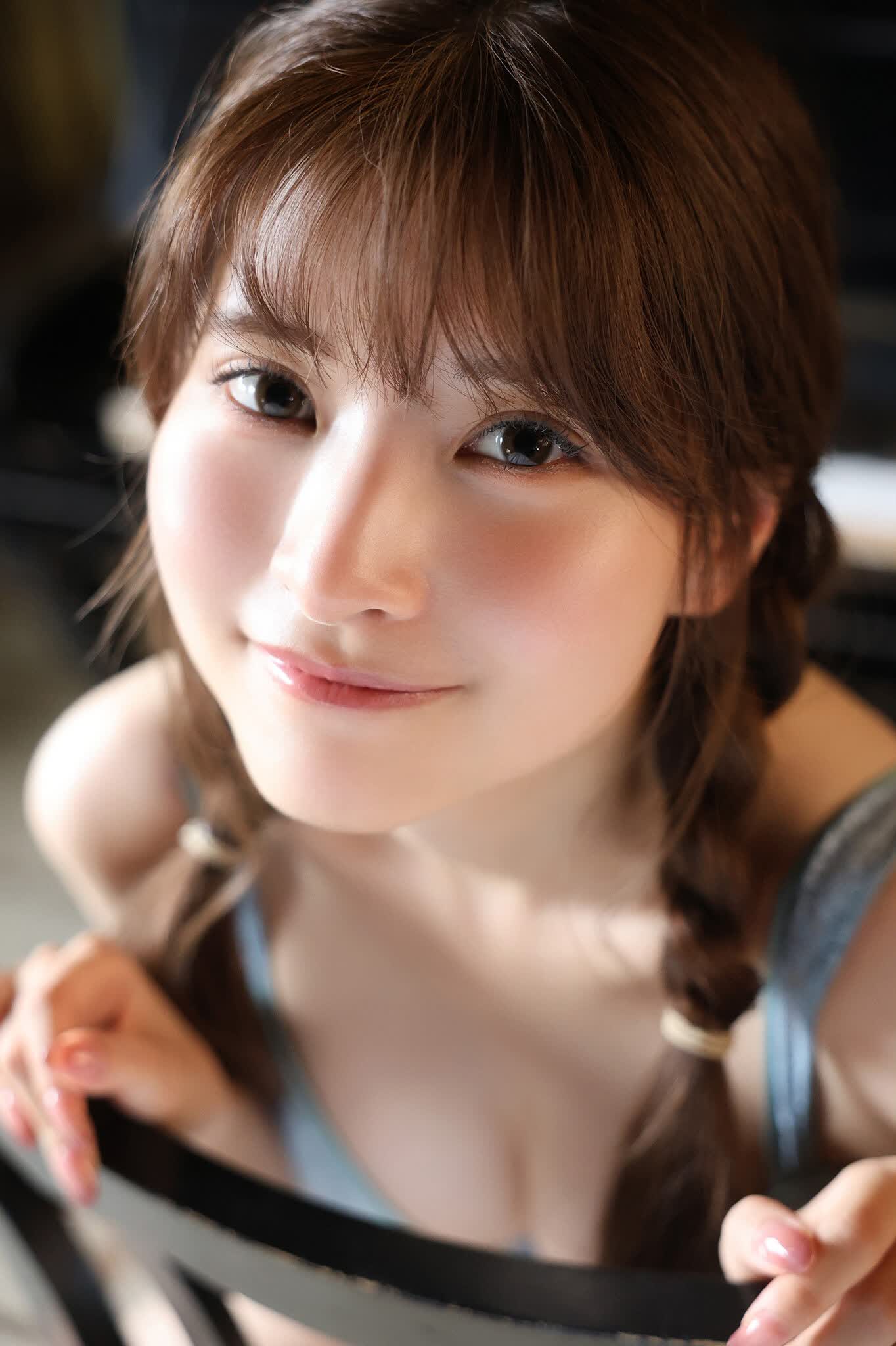 타카나시 루이(小鳥遊るい, たかなし るい) - 프라이데이 디지털 포토북 사진집 2025