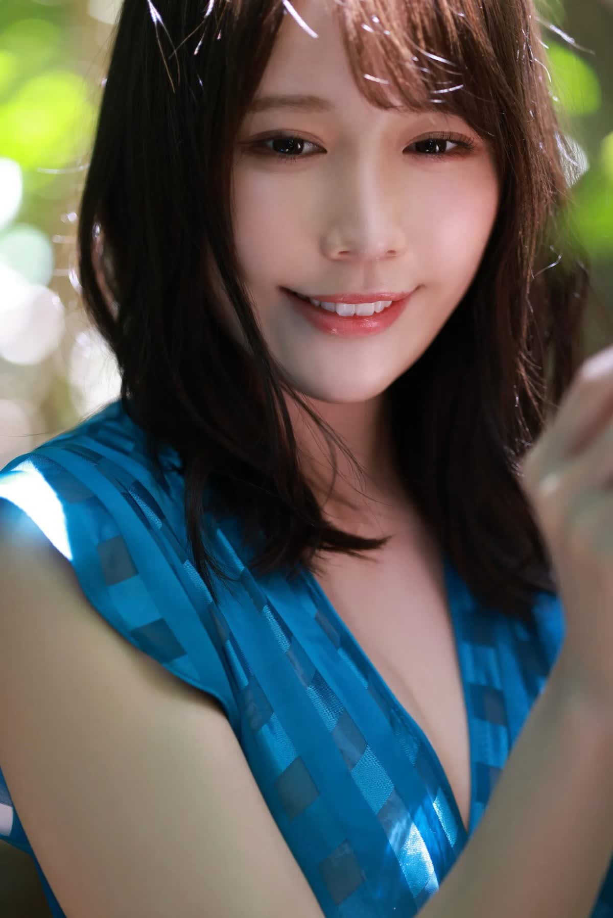 코히나타 유카(小日向ゆか, こひなた ゆか) - 프라이데이 디지털 포토북 사진집 2024